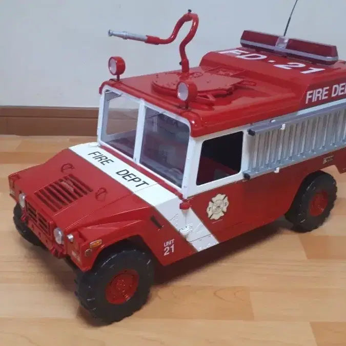 [BUNJANG] 1/6 Scale Hummer Fire Truck Vehicle / 1/6 스케일 자동차 - 허머 소방차 (1/6 피규어 탈 것)