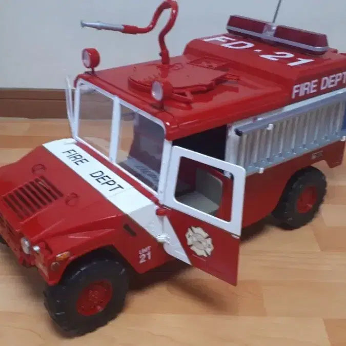 [BUNJANG] 1/6 Scale Hummer Fire Truck Vehicle / 1/6 스케일 자동차 - 허머 소방차 (1/6 피규어 탈 것)