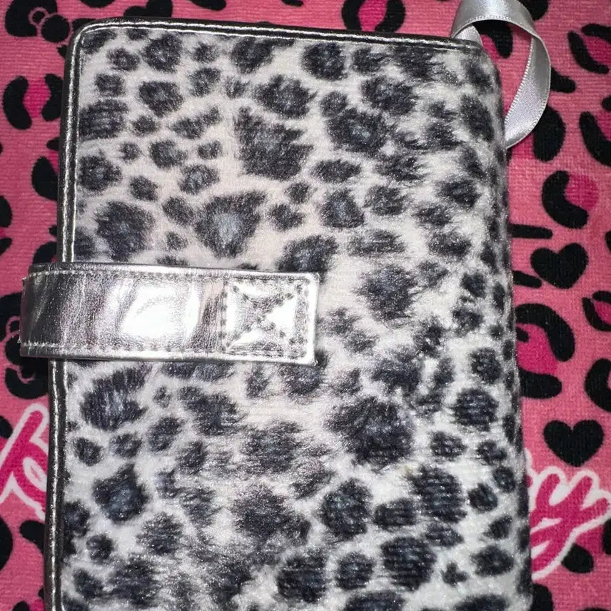 [BUNJANG] Hello Kitty Leopard Gyaru Diary / 헬로키티 레오파드 갸루 다이어리 레어템