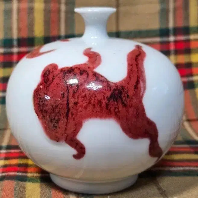 [BUNJANG] Lee Se-yong Celadon Porcelain White Porcelain Red Underglaze Fish Motif Small Vase / [유작/귀중] 고- 이세용 도예가 백자 진사 어문 소병 (명품 도자기