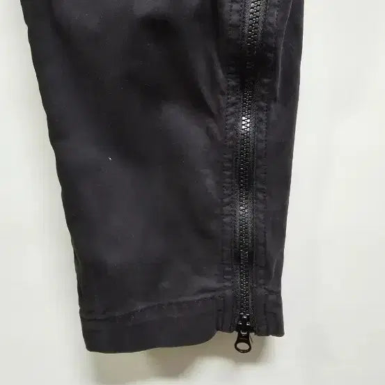 [BUNJANG] CP Company Black Cotton Pants / CP컴퍼니 바지 팬츠 블랙 정품 32-33
