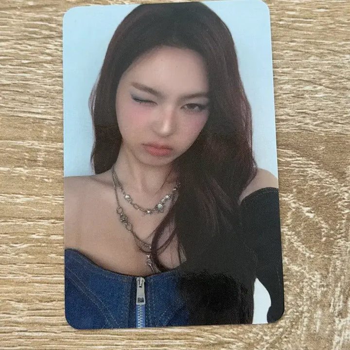 [BUNJANG] Babymonster Sugarhoneyicetea Chiquita Studio Photocard / 베이비몬스터 슈가허니아이스티 치키타 공방포카