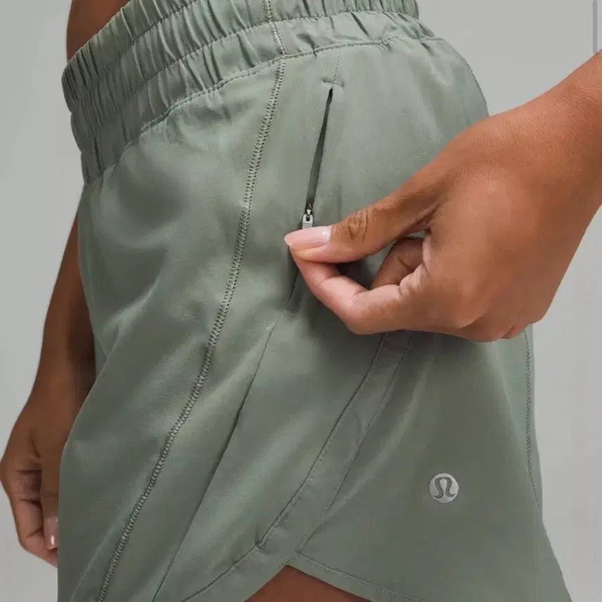 [BUNJANG] Lululemon Track That Short 5-inch / 새상품 룰루레몬 트랙댓 반바지 5인치 쇼츠 정가78000