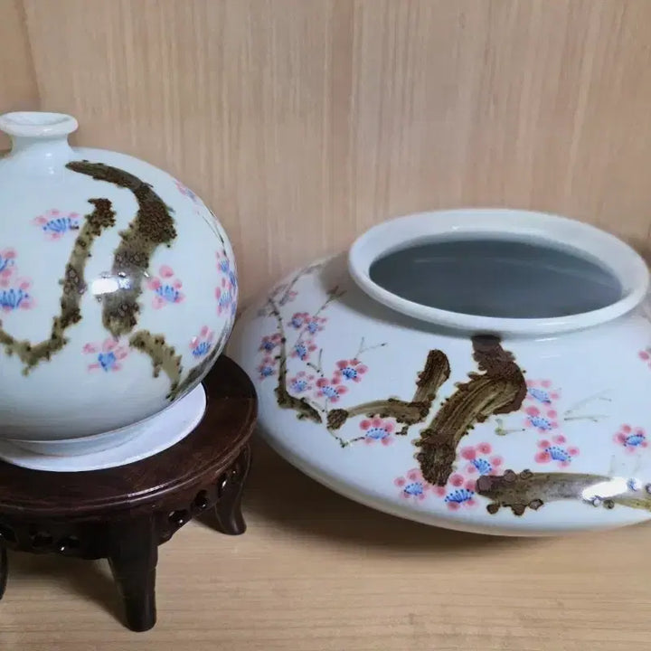 [BUNJANG] Unsan-yo Celadon Porcelain Plum Blossom Vase Set / [명품 세트] 운산요 백자 진사청화 매화문 주판알호+소구호
