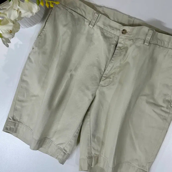 [BUNJANG] Polo Ralph Lauren Ivory Chino Shorts / 폴로 랄프로렌 아이보리 치노 반바지 팬츠