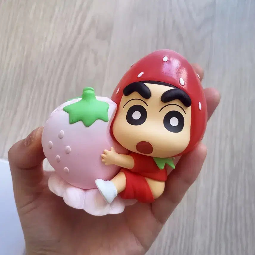 [BUNJANG] C Kasukabe Strawberry Cake Crayon Shin-chan Figure / 카스카베 딸기케이크 짱구 피규어