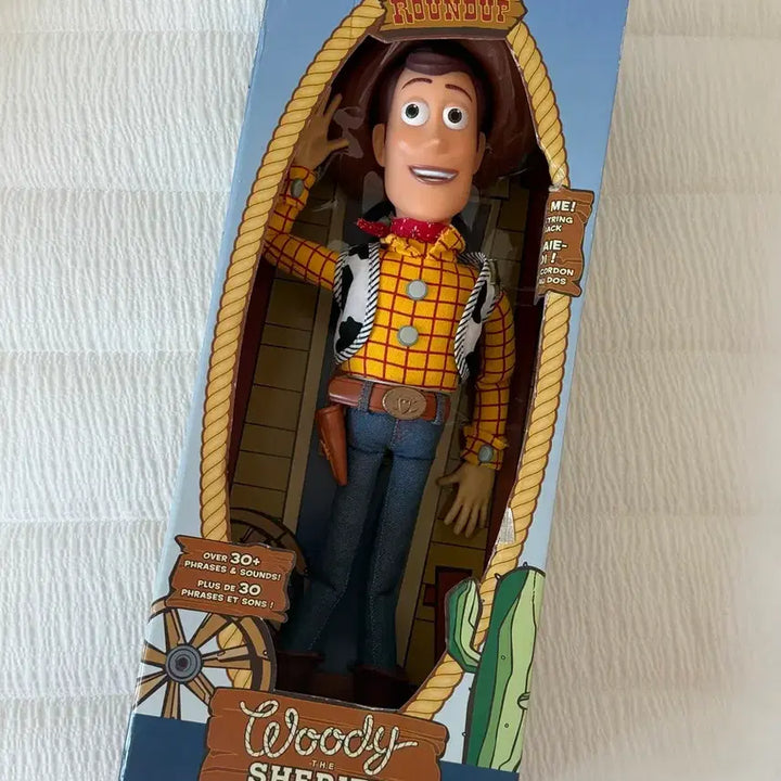 [BUNJANG] Disney Toy Story Woody Talking Figure (2012 Disneyland Exclusive) / 디즈니 토이스토리 우디 토킹 피규어 정품 (2012년 디즈니랜드 )