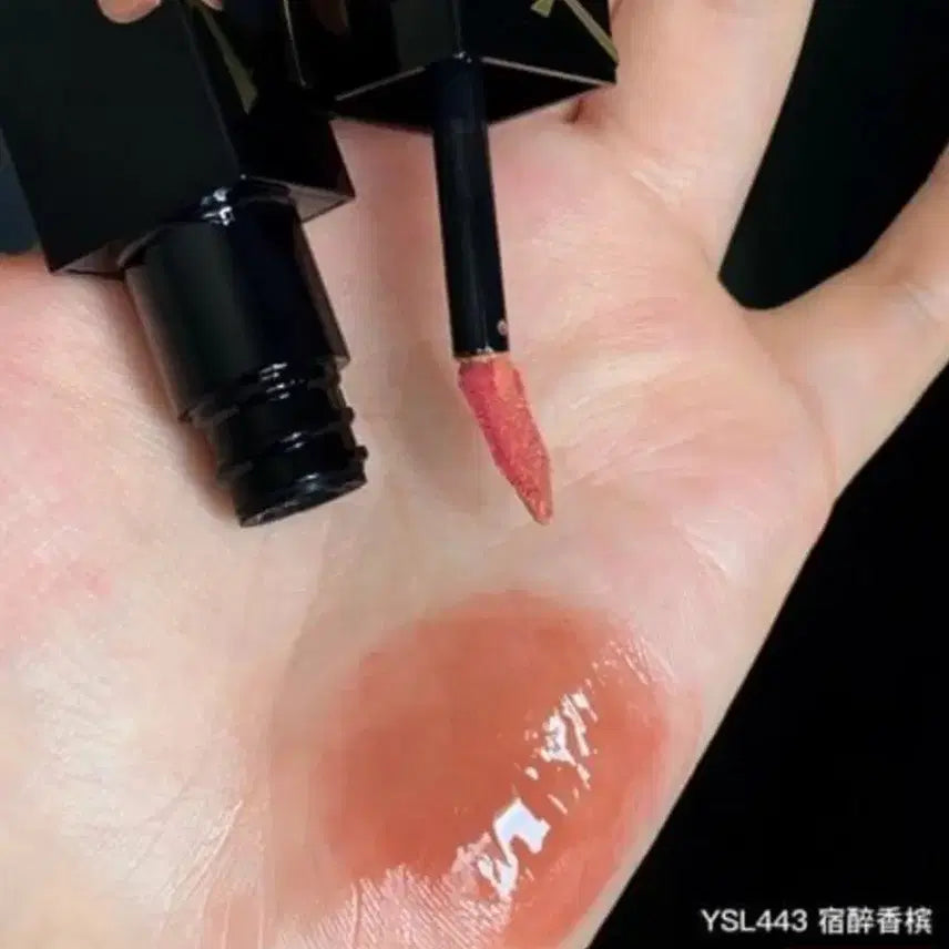 [BUNJANG] Yves Saint Laurent Vinyl Cream Lip Stain - 443 / 입생로랑 바이닐 크림 틴트 - 443