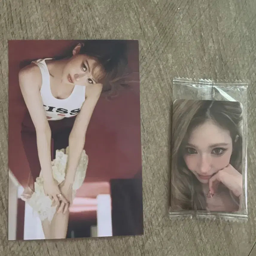 [BUNJANG] Jeon Somi Ktown4u POB Photocard &amp; Postcard Bundle Set / 소미 케타포 미공포 포카 소미 엽서 일괄 판매