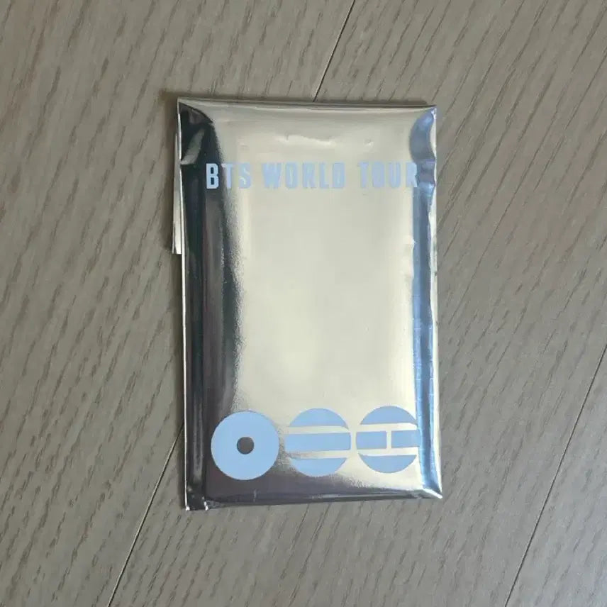 [BUNJANG] BTS Arirang Busan Concert Gift Photocard (First Day) / 미개봉 방탄 아리랑 부산콘 기프트 bts 양도 포카 첫콘