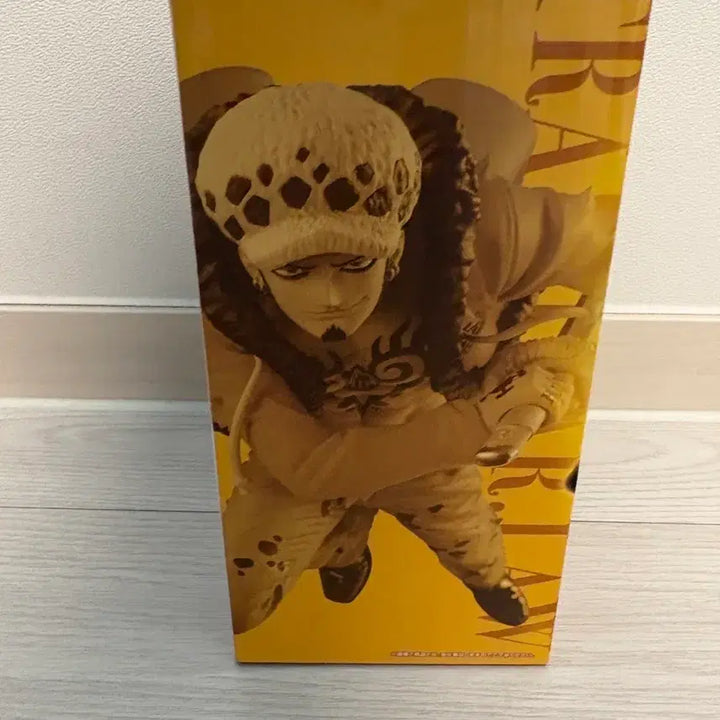 [BUNJANG] One Piece Ichiban Kuji Trafalgar Law E Prize Figure / 원피스 제일복권 트라팔가 로우 E상 피규어