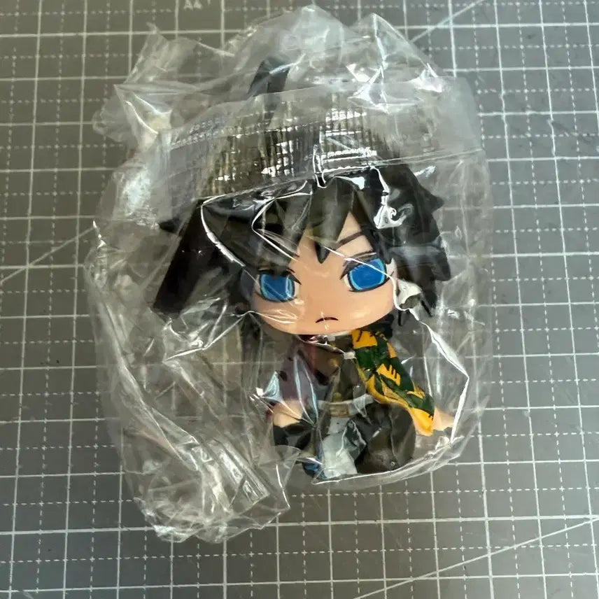 [BUNJANG] Tomioka Giyu Demon Slayer Figure / 귀멸의 칼날 피규어 인형뽑기 토미오카 기유
