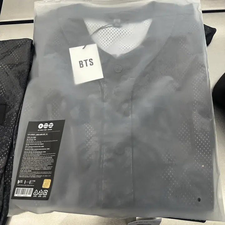 [SOLD OUT] BTS 아리랑 투어 정국 저지 XL 새상품