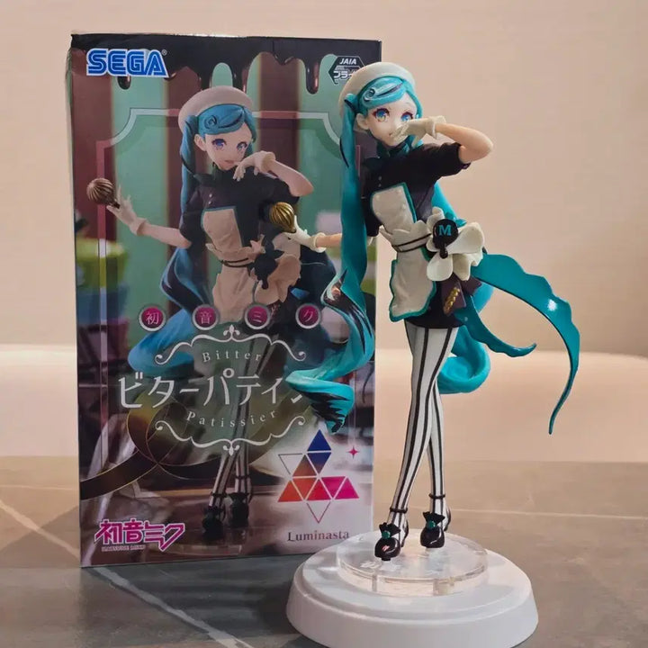 [BUNJANG] SEGA Hatsune Miku Butter Pâtissière Figure / 세가 하츠네 미쿠 버터 파티시에 피규어