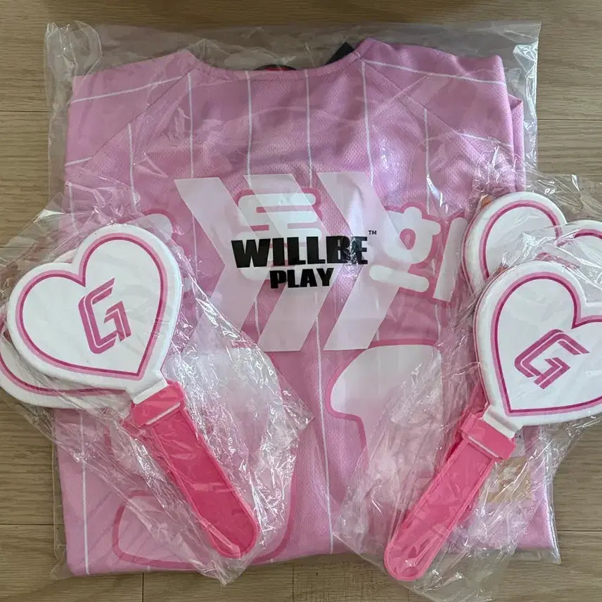 [BUNJANG] Lotte Giants Powerpuff Girls Uniform (Size 85, Yoon Dong-hee Marked) / (새제품) 롯데 자이언츠 파워퍼프걸 유니폼(85사이즈, 윤동희 마킹)