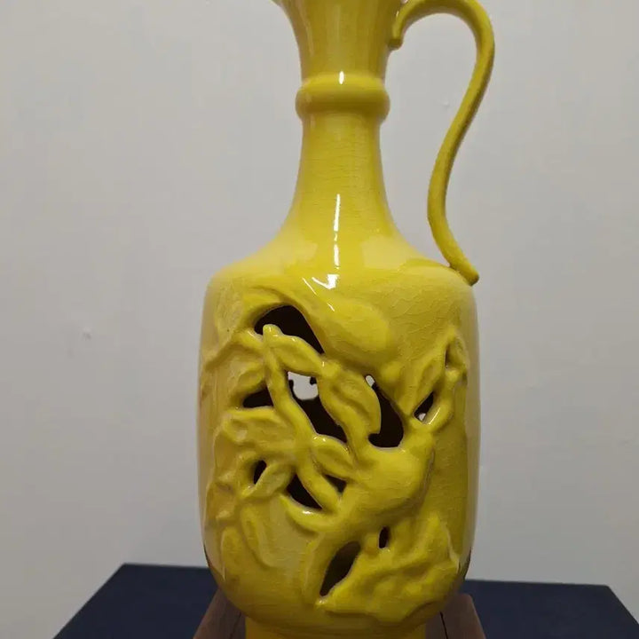 [BUNJANG] Chinese Antique Celadon Porcelain Yellow Ground Pierced Vase / 중국 도자기, 골동품, 황지투각화병