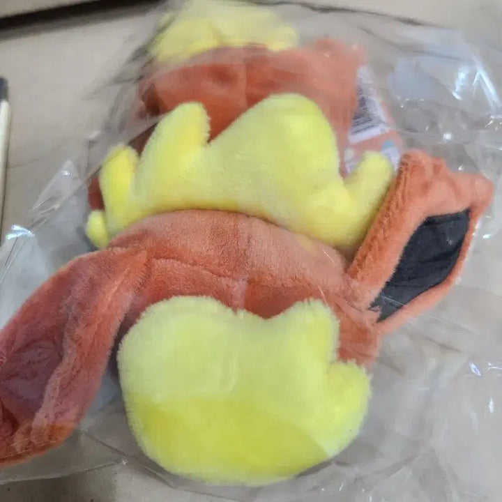 [BUNJANG] Pokemon Center Kutari Series Booster Relaxing Plush / 레어)포켓몬스터 부스터 쿳타리 인형 릴렉싱 포켓몬센터 팝업 이브이 굿타리