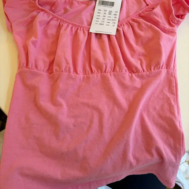 [BUNJANG] Brandy Melville Shirring Pink T-shirt / 브랜디멜빌 셔링 핑크 티셔츠