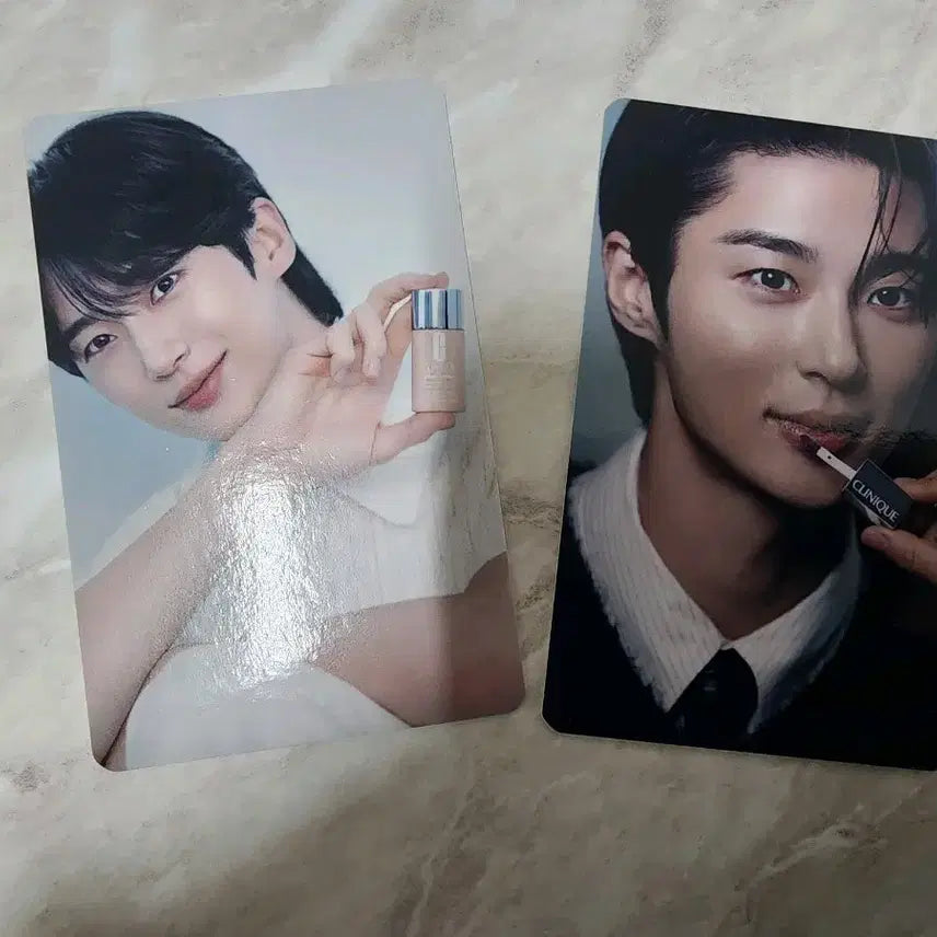 [BUNJANG] Byeon Woo-seok Clinique Photocard Set (2 types) / 변우석 크리니크 포토카드 2종 세트