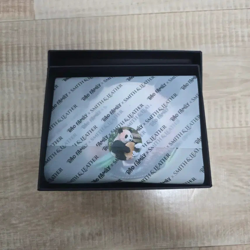 [BUNJANG] Smith &amp; Leather FuBao Leather Pouch / 푸바오 가죽 파우치