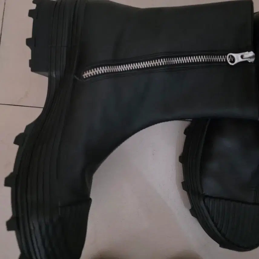[BUNJANG] Camper Lab Traktori Boots Black EU40 / [40] 캠퍼랩 트랙토리 부츠 블랙 판매