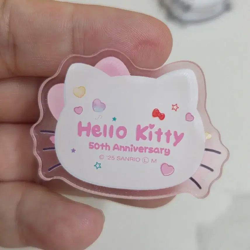 [BUNJANG] Sanrio Hello Kitty Acrylic Clip Random / 산리오 키티 랜덤 아크릴 집게