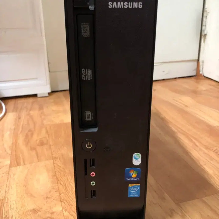 [BUNJANG] Samsung DM300S1A-A14S Desktop (Pentium G2020, 2GB RAM) / 삼성 DM300S1A-A14S 데스크탑