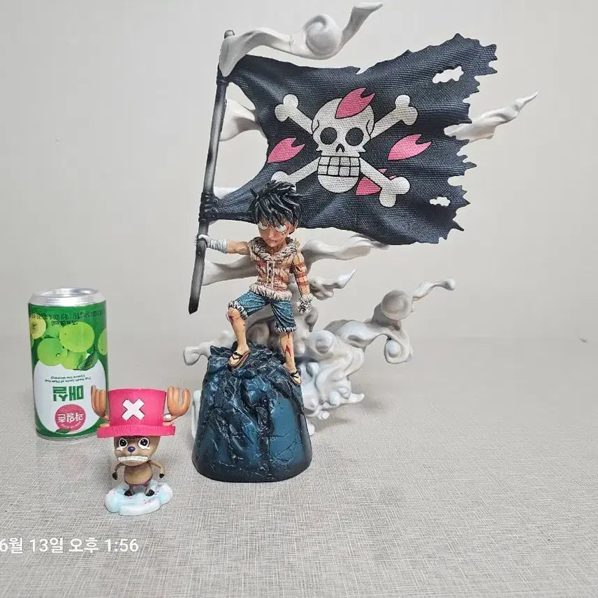 [BUNJANG] The Little Prince Flag Luffy Resin Unsealed Figure with Chopper / 소왕자 깃발루피 레진 개봉양품 쵸파포함