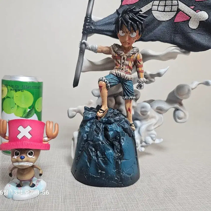 [BUNJANG] The Little Prince Flag Luffy Resin Unsealed Figure with Chopper / 소왕자 깃발루피 레진 개봉양품 쵸파포함
