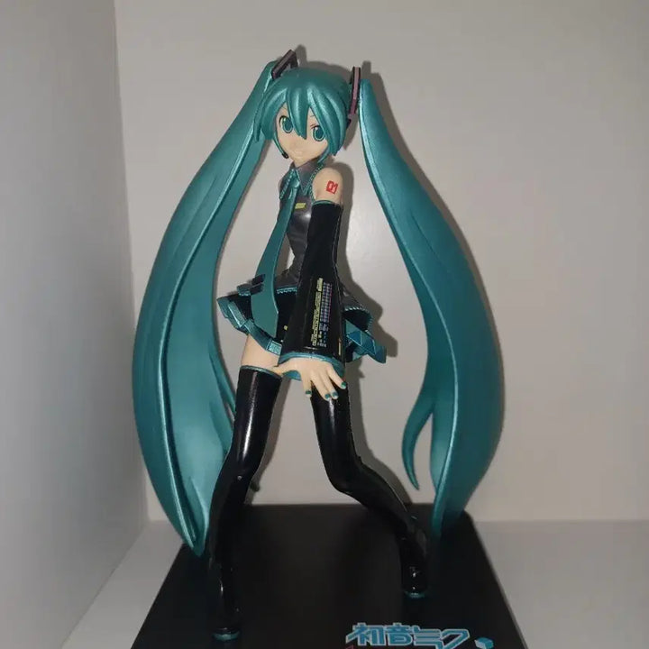 [BUNJANG] Hatsune Miku Premium Bandai Classic Figure / 하츠네 미쿠 프디바 프리미엄 고전 피규어