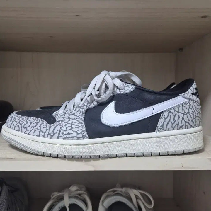 [SOLD OUT] 나이키 조던1 270 미중고