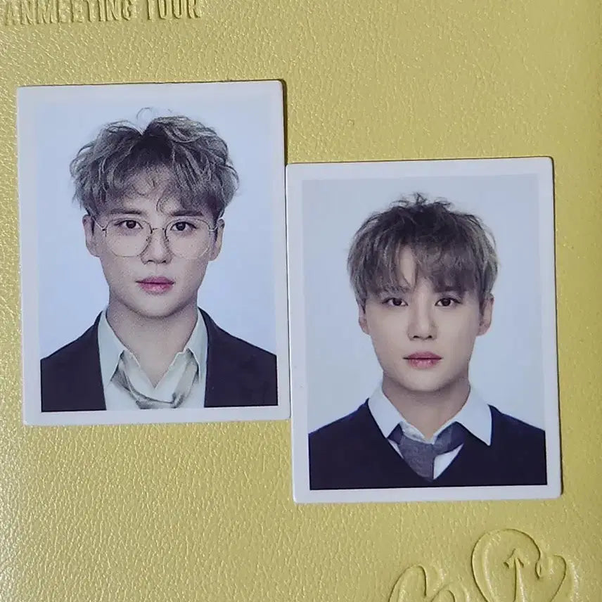 [BUNJANG] Kim Junsu Xia Junsu Cocotime Fan Meeting Passport Case &amp; ID Photo Set / 김준수 시아준수 코코타임 팬미팅 여권케이스 증사