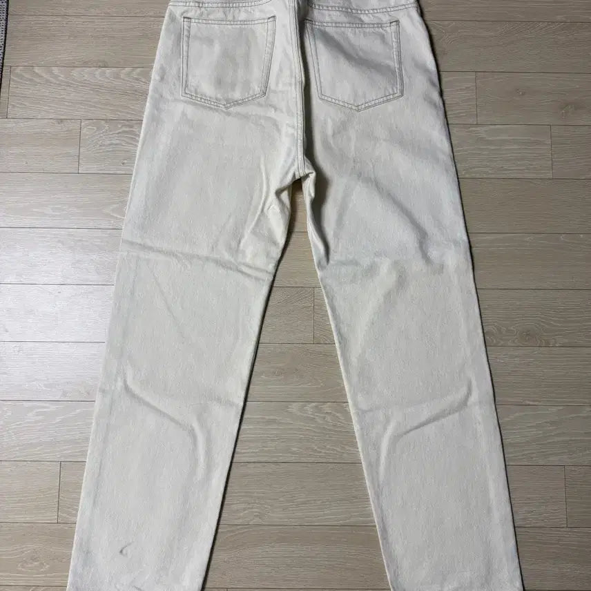 [BUNJANG] COS Relaxed Fit Jeans Ecru / COS 릴렉스 진 31/32