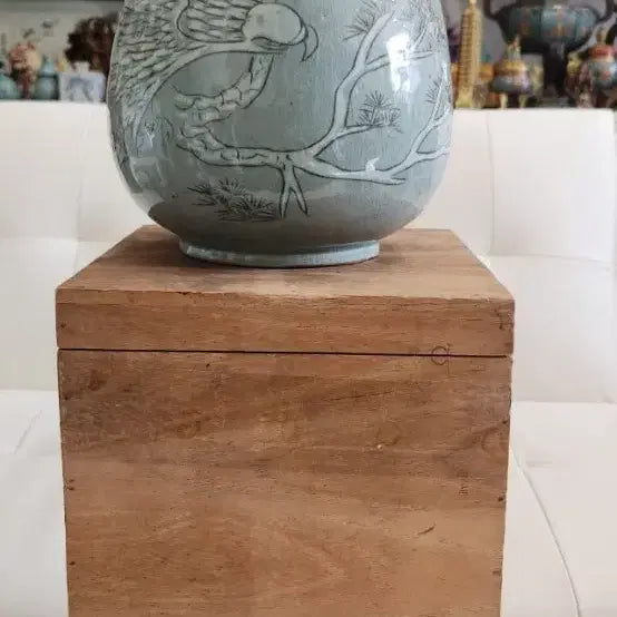 [BUNJANG] Lee Sun-ho Celadon Vase - Gyeongju Yo / 청자화병