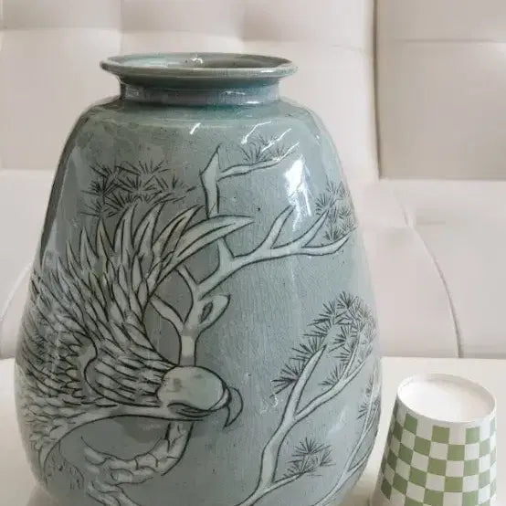 [BUNJANG] Lee Sun-ho Celadon Vase - Gyeongju Yo / 청자화병