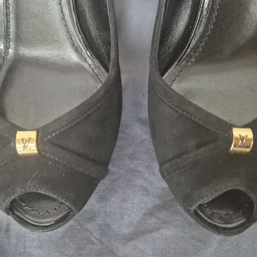 [BUNJANG] Louis Vuitton Open-Toe Suede Heels / 루이비통 오픈토 구두