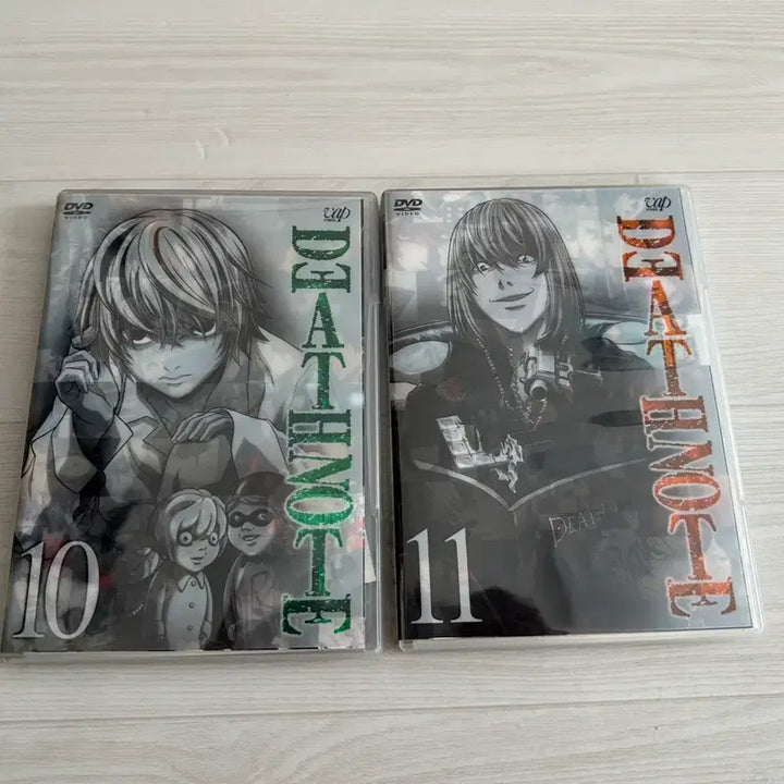 [BUNJANG] Death Note Classic Rare DVD Set (Volumes 10 &amp; 11) with Exhibition Exclusive Postcard / 데스노트 고전 희귀 DVD 니아멜로