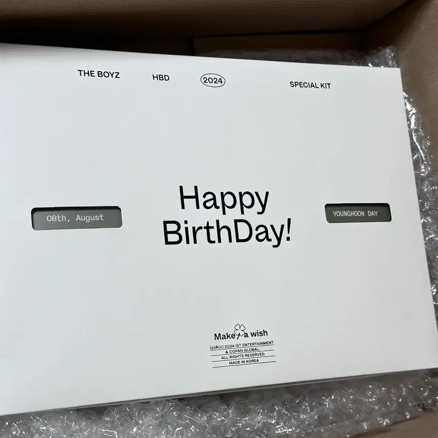 [BUNJANG] THE BOYZ Younghoon Birthday Kit / (가격내림) 더보이즈 TBZ 영훈 생일키트