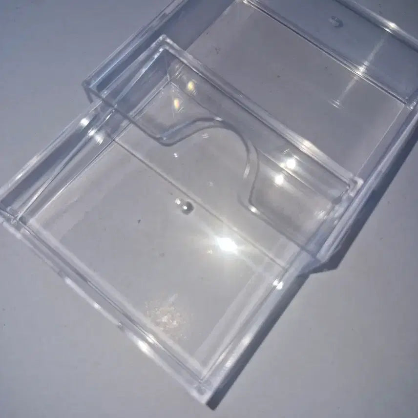 [BUNJANG] Can Badge Storage Box / 캔뱃지 보관함