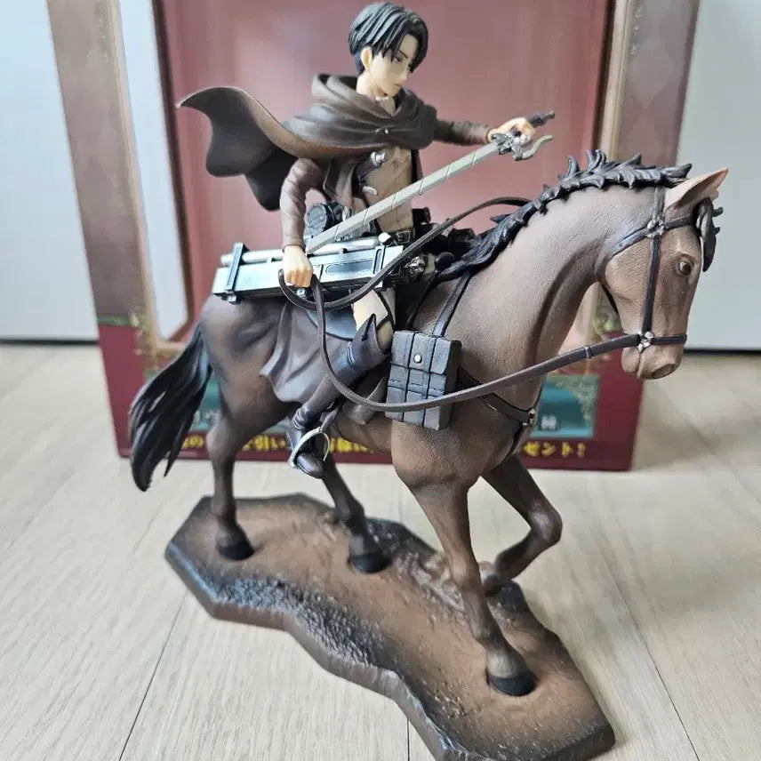 [BUNJANG] Attack on Titan: Wall Survey Edition Ichiban Kuji Last One Levi on Horseback Figure / 진격의거인 벽외조사 쿠지 라스트원 리바이 기마