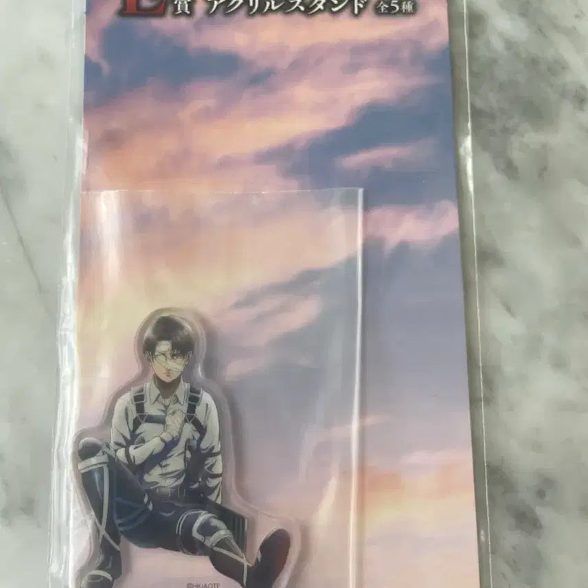 [BUNJANG] Attack on Titan Ichiban Kuji E Prize Levi Acrylic Stand / 진격의 거인 제일복권 E상 리바이 아크릴 스탠드