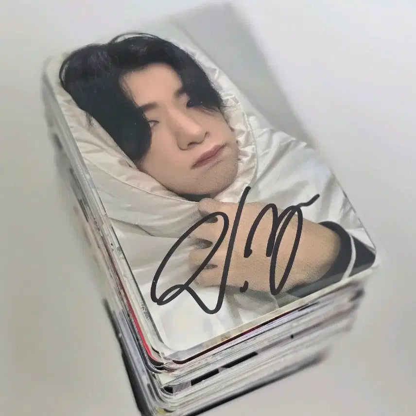 [BUNJANG] ONF Wyatt Jaehyung Lucky Draw Bundle Set (Includes Signed Photocard) / 온앤오프 와이엇 재영 미공포 일괄(사인포카 포함)