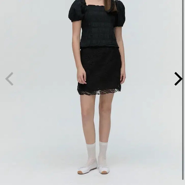 [BUNJANG] Soft Seoul Square Neck Blouse / [소프트서울] 스퀘어넥 블라우스