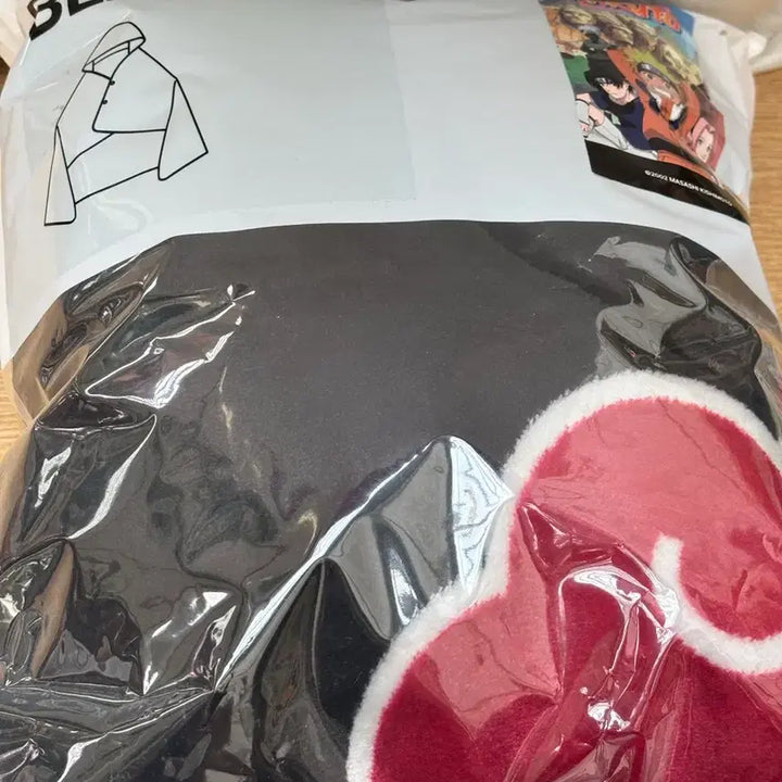 [BUNJANG] SPAO Naruto Akatsuki Blanket / 스파오 나루토 아카츠키 담요 양도합니다