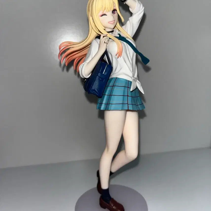 [BUNJANG] Gabydoll Marine Pop-up Parade Figure - School Uniform Version / 그비돌 마린 팝업퍼레이드 피규어 교복 피규어