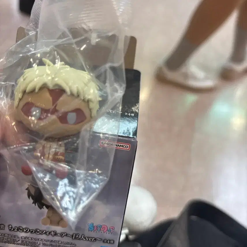 [BUNJANG] Attack on Titan Reiner Braun Armor Titan Figure / 진격의 거인 라이너 굿즈 거인 굿즈 갑옷거인
