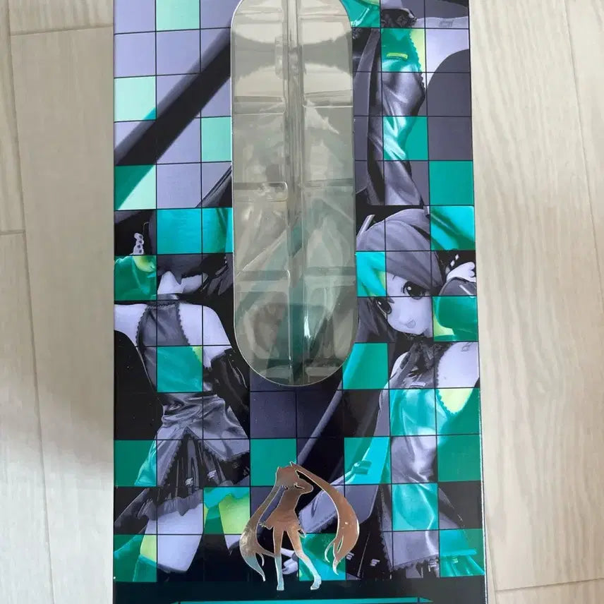 [BUNJANG] Good Smile Company Hatsune Miku 1/8 Scale Figure (Sealed) / (미개봉)굿스마일 하츠네 미쿠 1/8 피규어