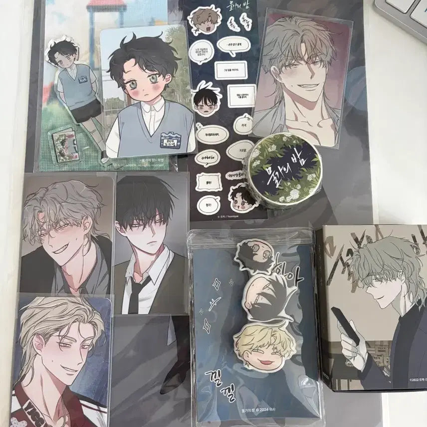 [BUNJANG] Mulbam Mulgaebam OBOMPL File (Photocard Included), Uiyeong Acrylic, Parts, Sticker Set / 물밤 물가의밤 오봄플 파일(포카o), 의영 아크릴, 파츠, 스티커 투니크