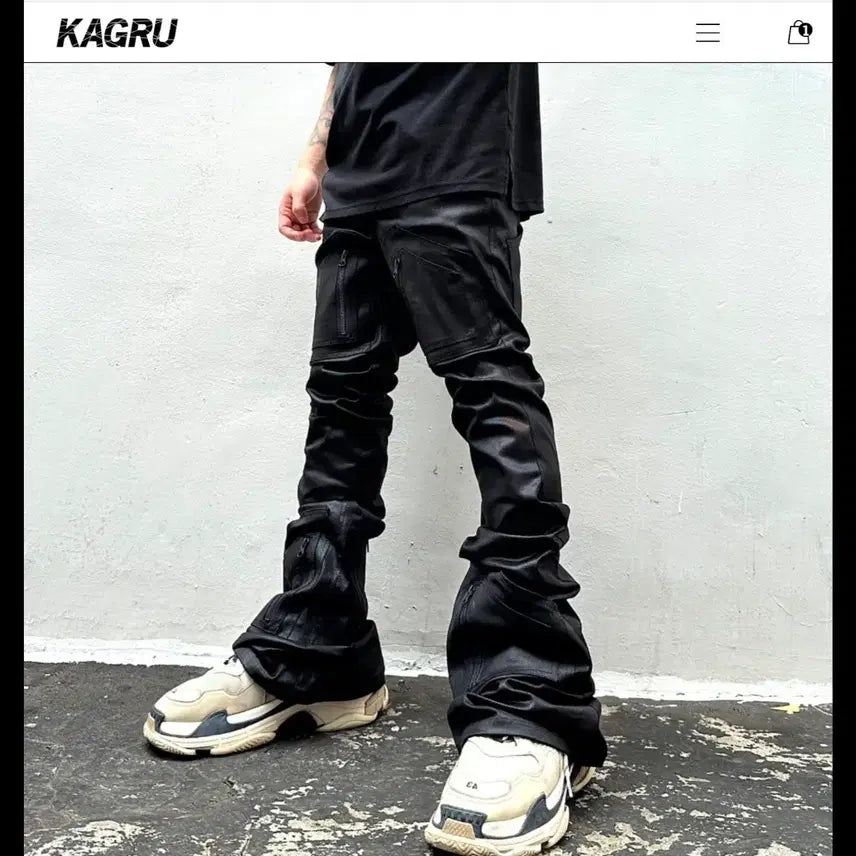 [BUNJANG] Kagru Coated Flare Jeans GRU-6+2ZP-SCB Model (Unused) / KAGRU 코팅 플레어진(GRU-6+2ZP-SCB모델)(미사용)(새제품)