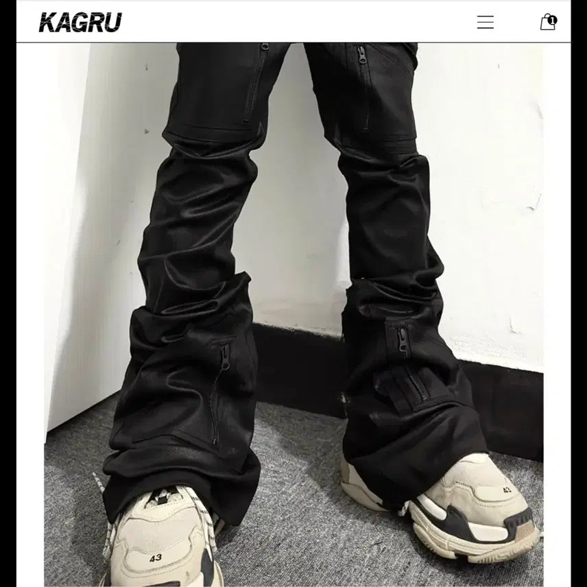 [BUNJANG] Kagru Coated Flare Jeans GRU-6+2ZP-SCB Model (Unused) / KAGRU 코팅 플레어진(GRU-6+2ZP-SCB모델)(미사용)(새제품)